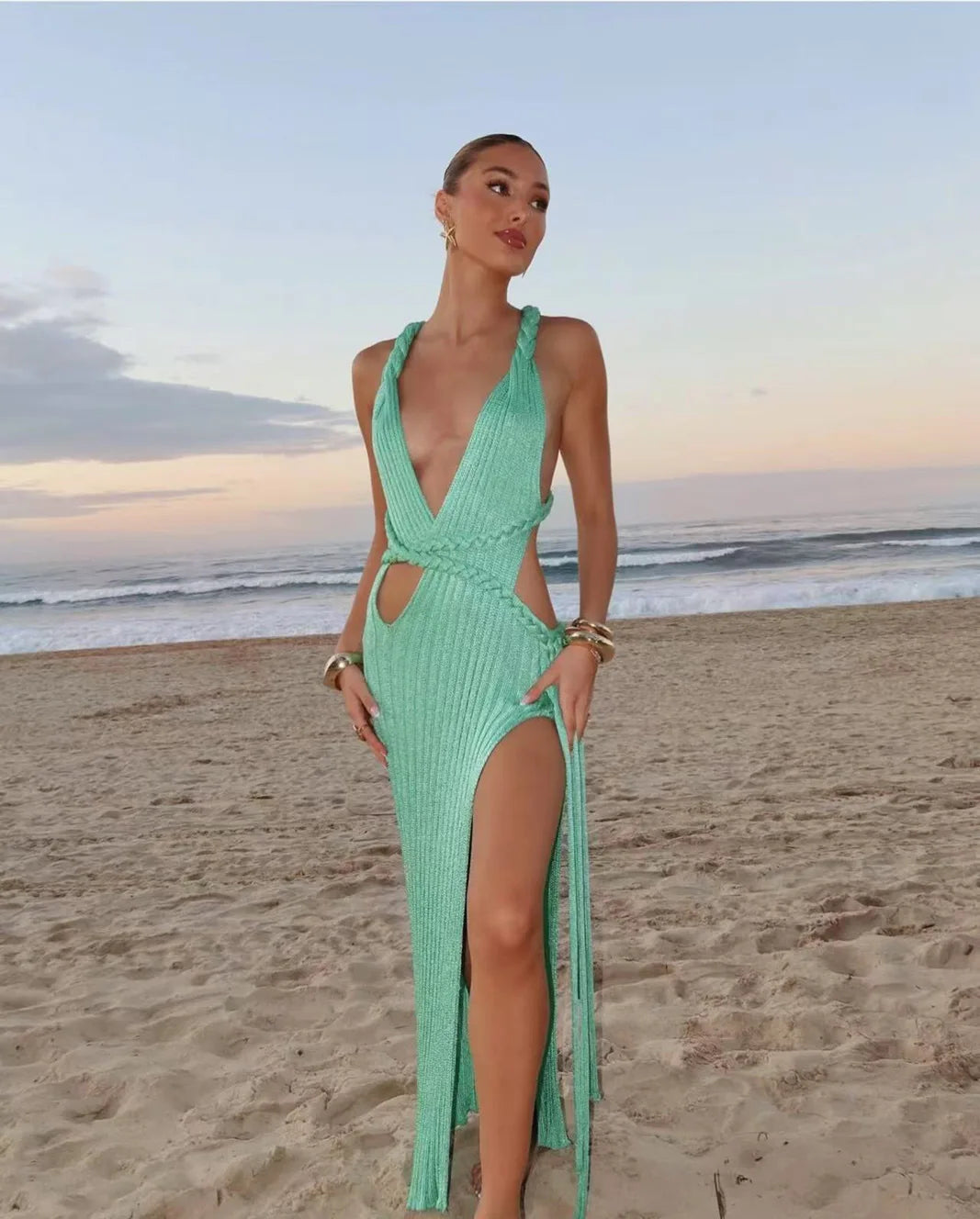 Contour Swim